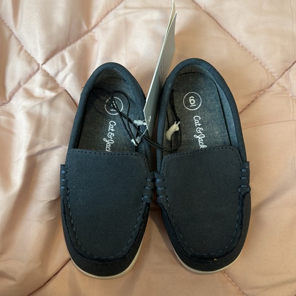 Cat & jack toddler shoes size 6 - Picture 2 of 3